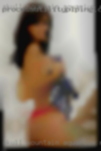 Skull mountain aquarium ornament NC looking for sex.